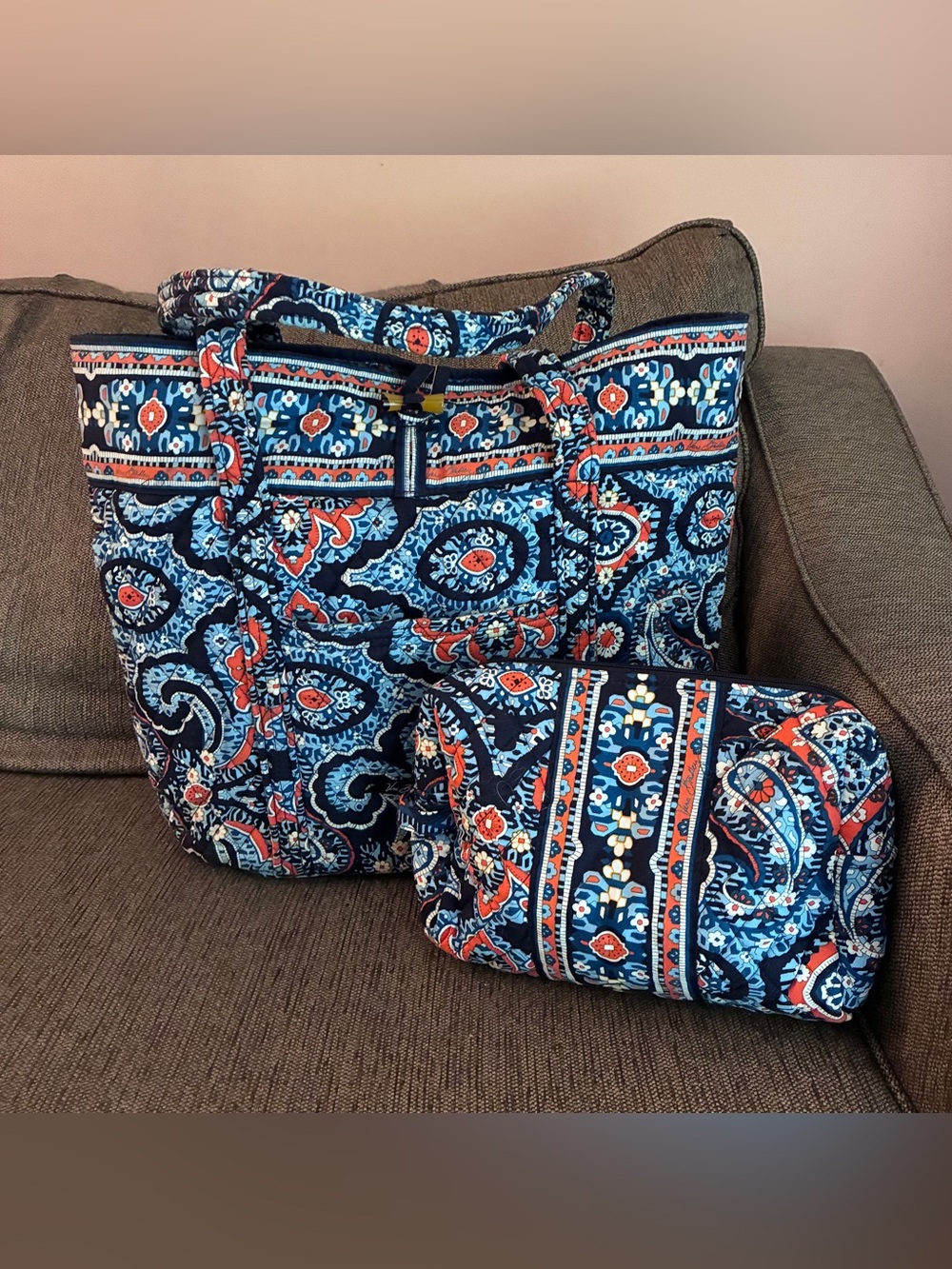Vera Bradley Retired Marakesh Large Toggle Tote with Matching Cosmetic Bag NWT